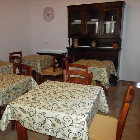 Affittacamere Room And Breakfast Antonuccio Alessano Exteriör bild